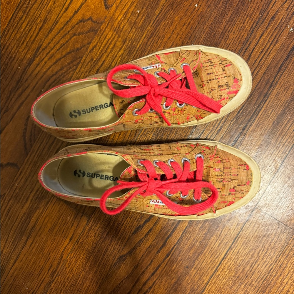 Superga sneakers size 7